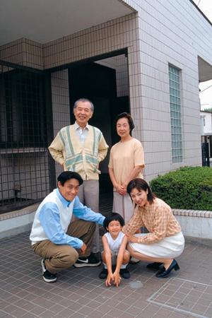 マンションドアの交換なら玄関ドア専科